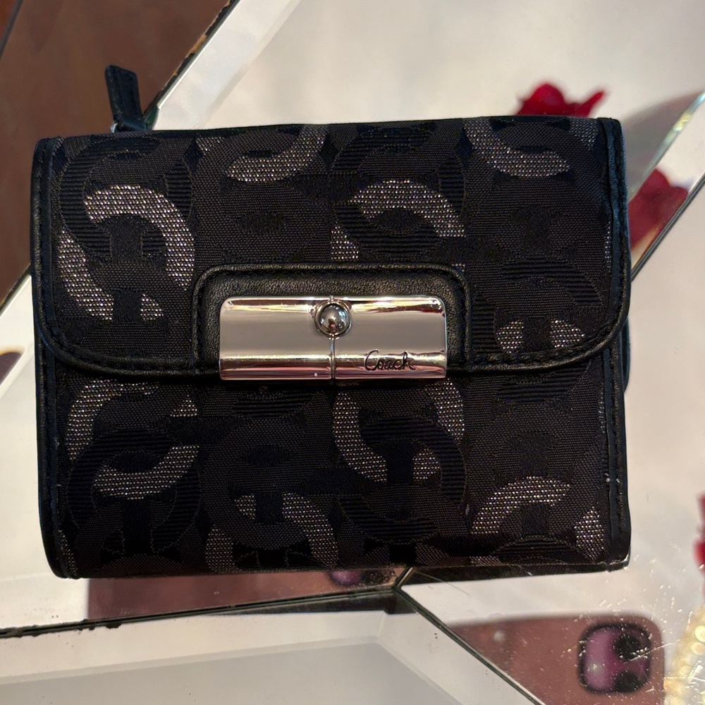 COACH Bifold Wallet Signature C Logo Black Shimmer Silver